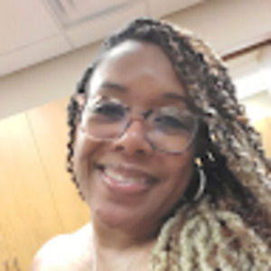 Meet your Posher, Lashundra